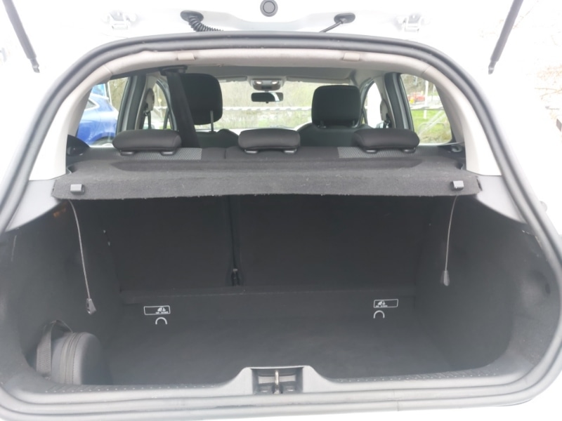 Used Renault Clio 2019 for sale - 77852300: Photo 8