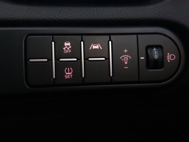 Used Kia XCeed 2023 for sale - 76492994: Photo 18