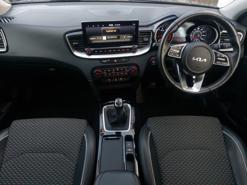 Used Kia XCeed 2023 for sale - 76492994: Photo 2