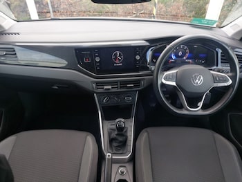 Used Volkswagen Polo 2023 for sale - 76431657: Photo