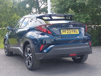 Used Toyota C-HR 2023 for sale - 78928455: Photo