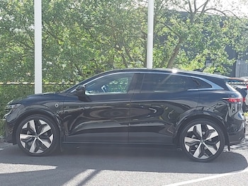 Used Renault Megane E Tech 2024 for sale - 78572399: Photo
