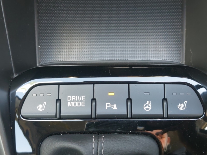 Used Kia Stonic 2024 for sale - 76066491: Photo 16