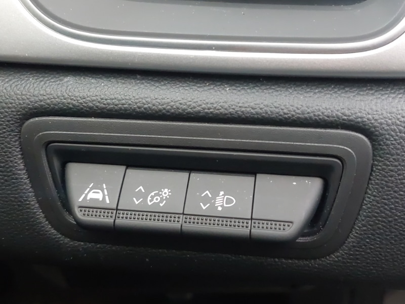 Used Renault Captur 2023 for sale - 77214133: Photo 12