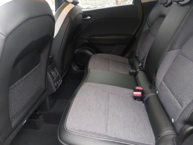 Used Renault Captur 2023 for sale - 77214133: Photo 6