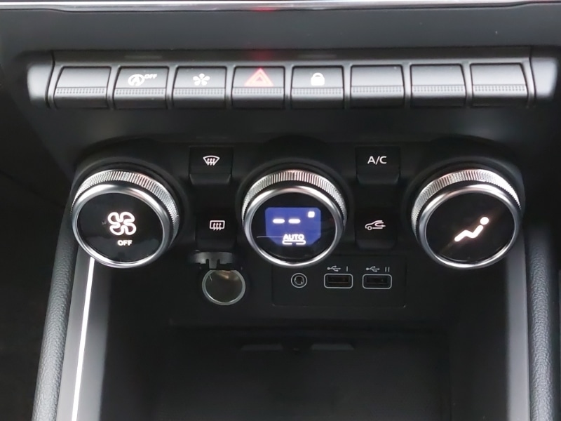 Used Renault Clio 2025 for sale - 76879898: Photo 18