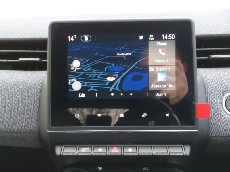 Used Renault Clio 2025 for sale - 76879898: Photo 19