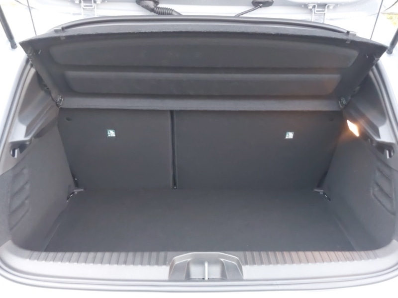 Used Renault Clio 2025 for sale - 76879898: Photo 8