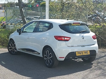 Used Renault Clio 2019 for sale - 78326633: Photo