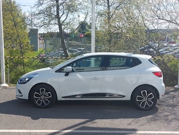 Used Renault Clio 2019 for sale - 78326633: Photo