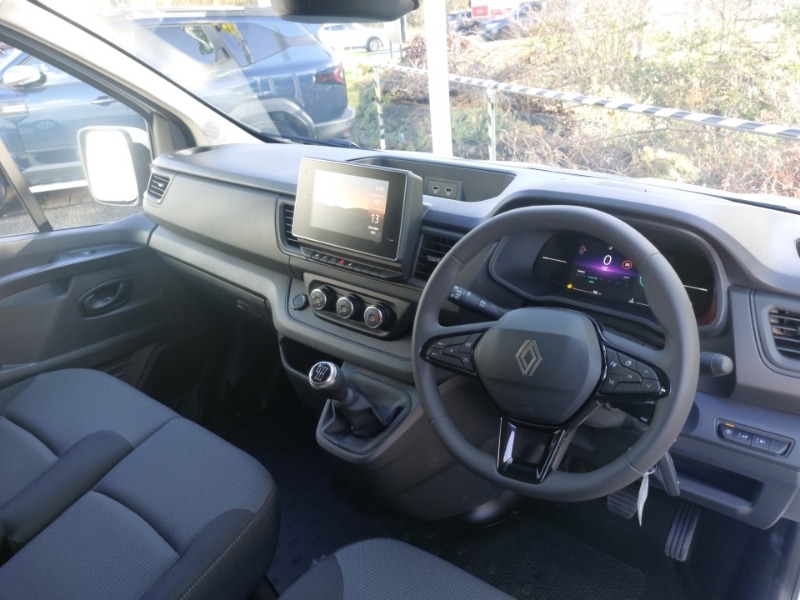 Used Renault Trafic 2025 for sale - 76566821: Photo 2