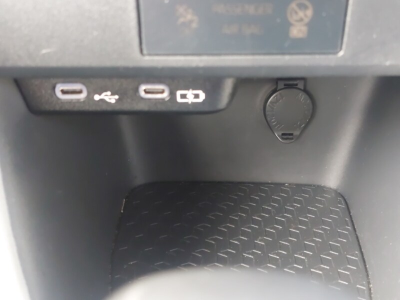 Used Mazda Mazda2 HYBRID 2024 for sale - 77366233: Photo 18