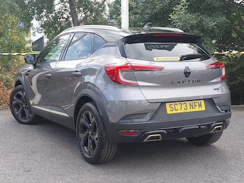 Used Renault Captur 2024 for sale - 75900667: Photo