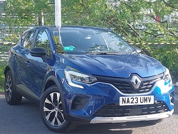 Used Renault Captur 2023 for sale - 78559828: Photo