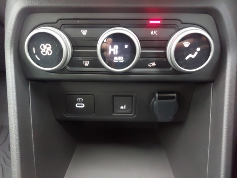 Used Dacia Sandero Stepway 2025 for sale - 76982977: Photo 19