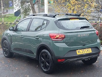 Used Dacia Sandero Stepway 2025 for sale - 76982977: Photo