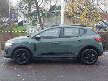 Used Dacia Sandero Stepway 2025 for sale - 76982977: Photo