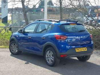 Used Dacia Sandero Stepway 2023 for sale - 74254123: Photo