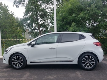 Used Renault Clio 2019 for sale - 78803342: Photo