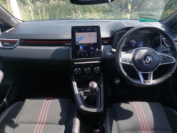 Used Renault Clio 2021 for sale - 79302928: Photo