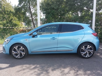 Used Renault Clio 2021 for sale - 79302928: Photo