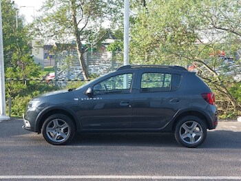 Used Dacia Sandero Stepway 2020 for sale - 78455470: Photo