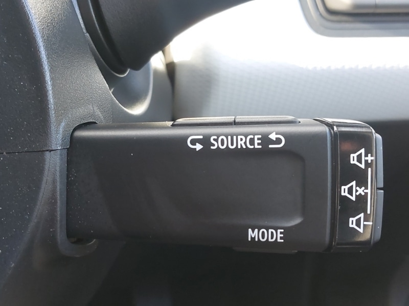 Used Renault Clio 2022 for sale - 78046279: Photo 18