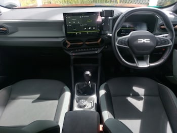 Used Dacia Duster 2025 for sale - 79474615: Photo