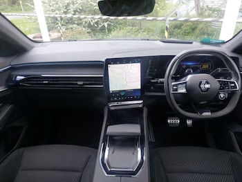 Used Renault Austral 2024 for sale - 78498570: Photo