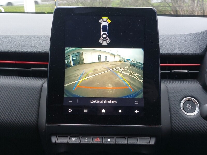 Used Renault Clio 2023 for sale - 77366219: Photo 11