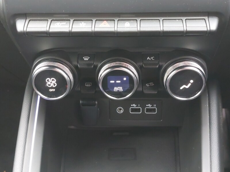 Used Renault Clio 2023 for sale - 77366219: Photo 17