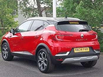 Used Renault Captur 2024 for sale - 78656383: Photo