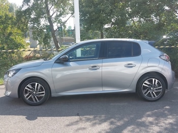Used Peugeot 208 2023 for sale - 79517223: Photo