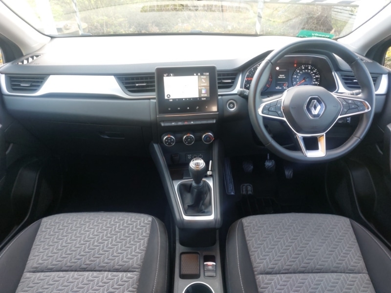 Used Renault Captur 2022 for sale - 76907004: Photo 2