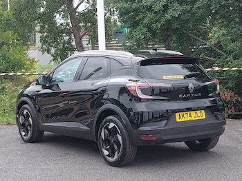Used Renault Captur 2024 for sale - 79286310: Photo