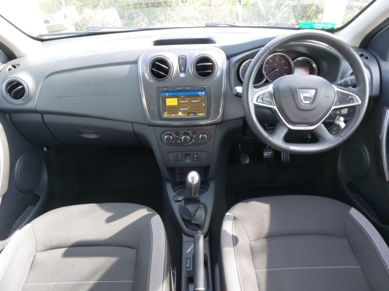 Used Dacia Sandero Stepway 2021 for sale - 78113445: Photo 2