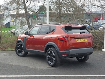 Used Dacia Duster 2025 for sale - 77815519: Photo