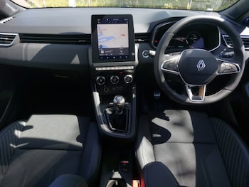 Used Renault Clio 2026 for sale - 79395594: Photo