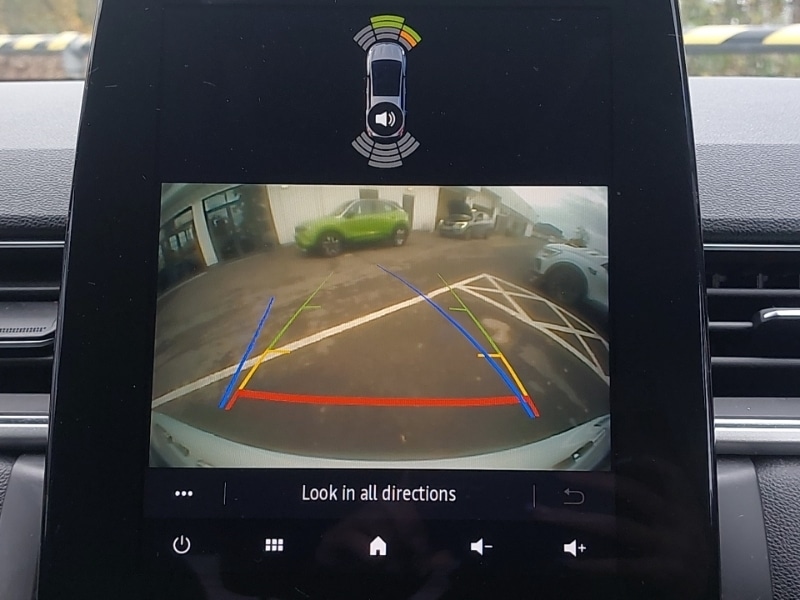 Used Renault Captur 2021 for sale - 76492993: Photo 11