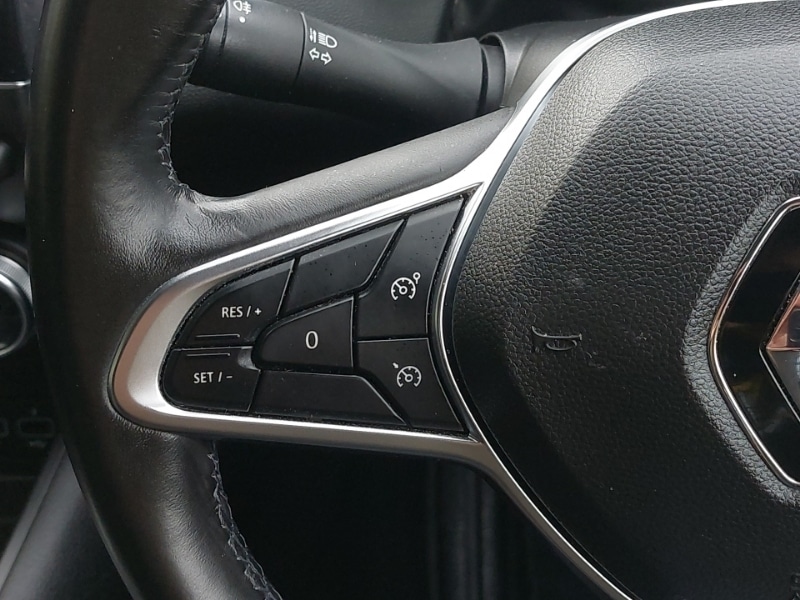 Used Renault Captur 2021 for sale - 76492993: Photo 12