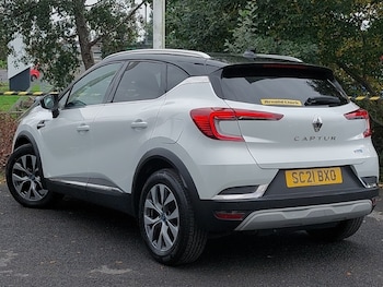 Used Renault Captur 2021 for sale - 76492993: Photo