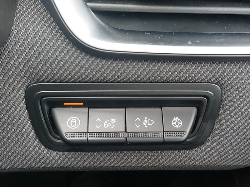 Used Renault Clio 2025 for sale - 77678014: Photo 12