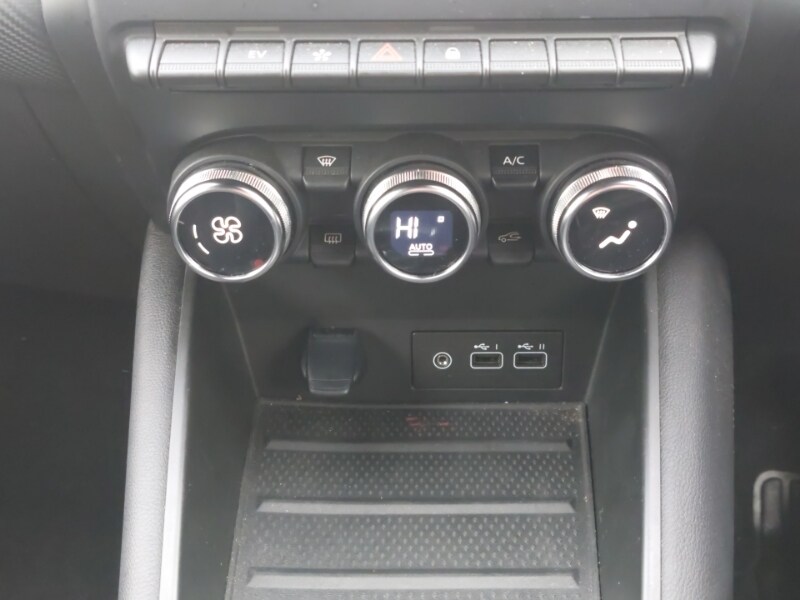 Used Renault Captur 2023 for sale - 77530676: Photo 14