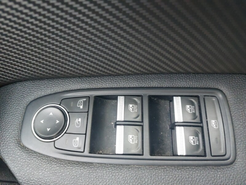 Used Renault Captur 2023 for sale - 77530676: Photo 17