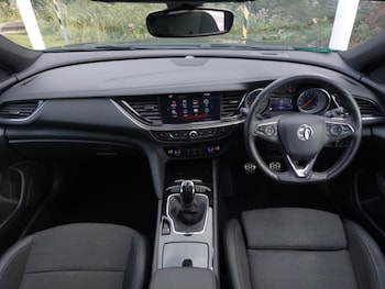 Used Vauxhall Insignia 2017 for sale - 79534620: Photo