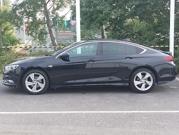 Used Vauxhall Insignia 2017 for sale - 79534620: Photo