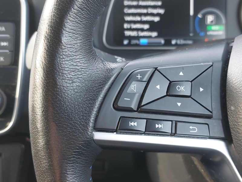 Used Nissan Leaf 2020 for sale - 77956689: Photo 17