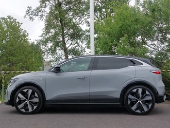 Used Renault Megane E Tech 2024 for sale - 78606491: Photo