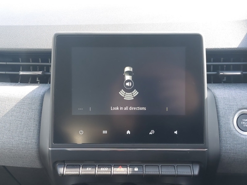 Used Renault Clio 2024 for sale - 78147085: Photo 11