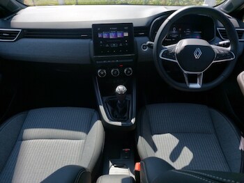 Used Renault Clio 2025 for sale - 79164495: Photo